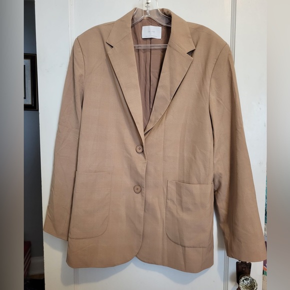 Oak + Fort Blazer - Picture 1 of 6